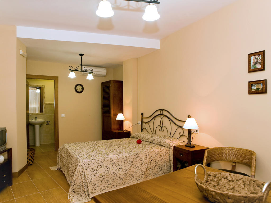 Apartamentos Rurales La Vera Jarandilla de la Vera Værelse billede